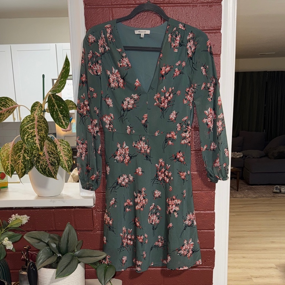 Madewell Green Floral Long Sleeve Dress